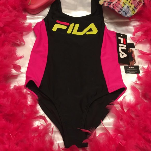 CUTE little quality fila bathing suit and summer hat set! - Picture 2 of 10